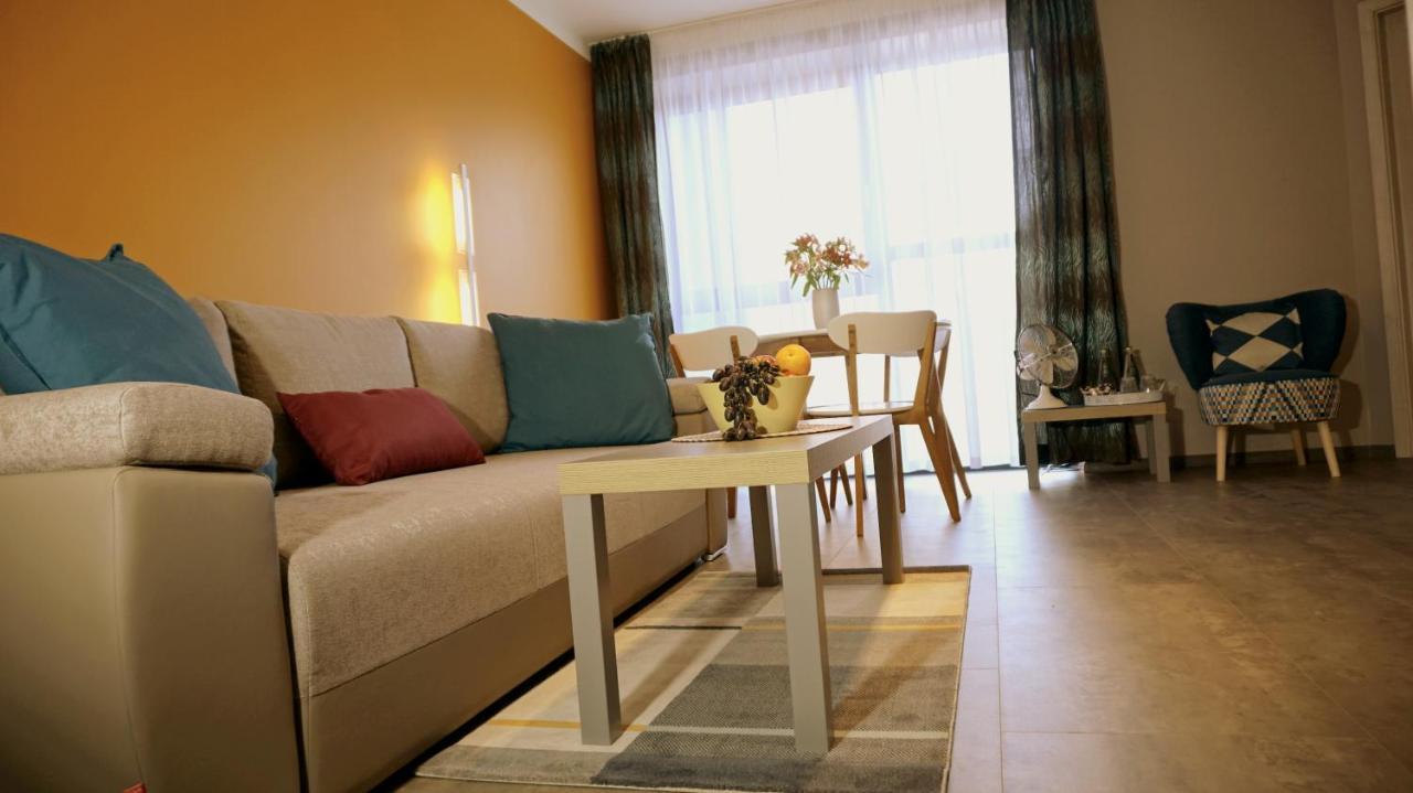 Fajny Kat - Apartamenty W Centrum, Najwyzsze Opinie Gosci Jelenia Gora Dış mekan fotoğraf